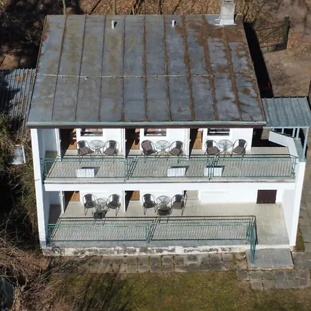 Yacht Club Bezdrev *