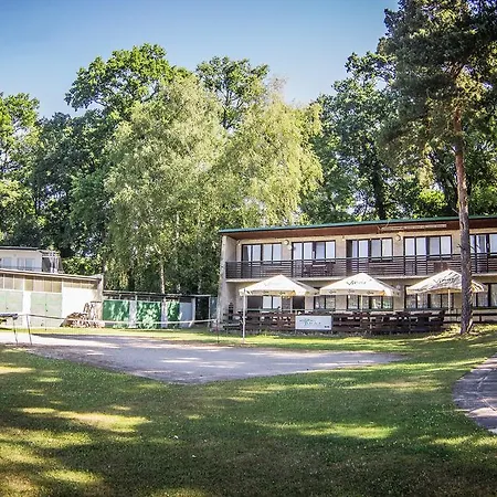 Campingplatz Yacht Club Bezdrev